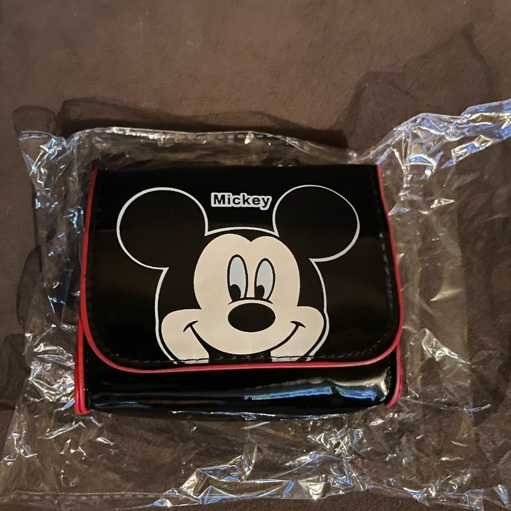 Disney Mickey Mouse Mini Purse - Picture 9 of 10